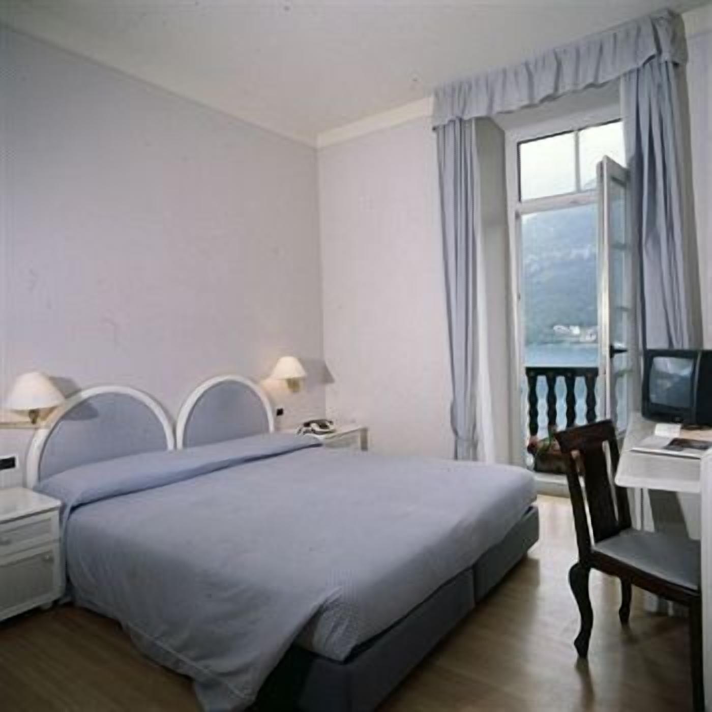 Grand Hotel Molveno Bagian luar foto