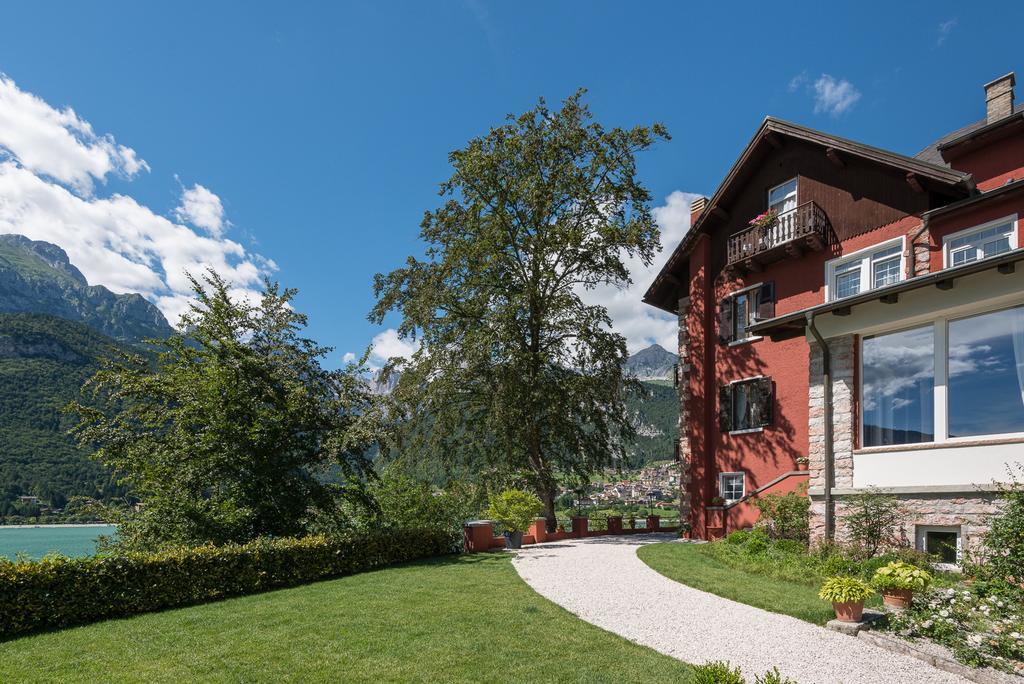 Grand Hotel Molveno Bagian luar foto