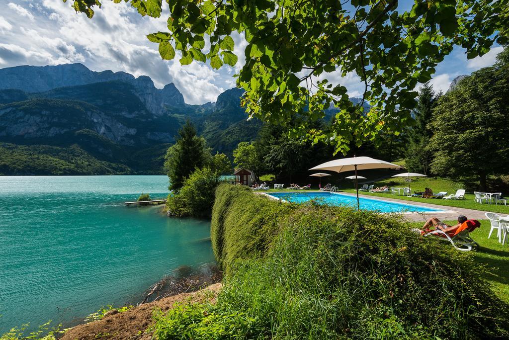 Grand Hotel Molveno Bagian luar foto